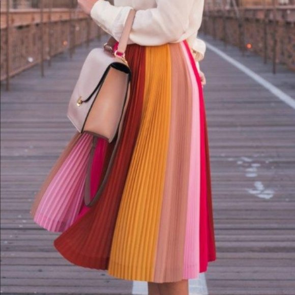 J. Crew Dresses & Skirts - J Crew Pink Pleated Ombré Skirt